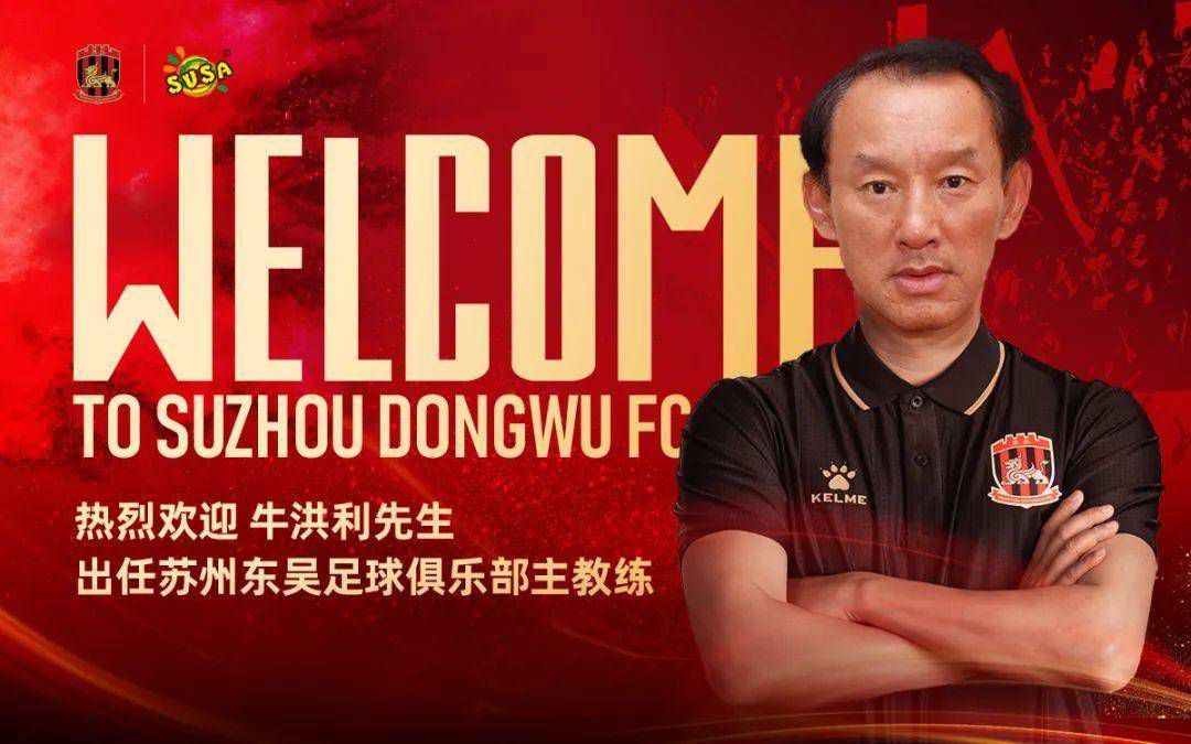 于是，他只能拼了命的，用力去抽吸那厚厚一卷黄纸，整个人被浓烟呛得几乎崩溃。