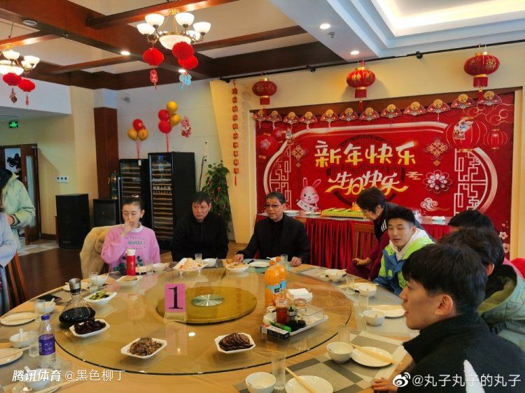 据悉，电影《神话》的续作《传说》（又名《神话2》）已正式备案，影片由唐季礼编剧，电影继续讲述“穿越时空的爱情故事”